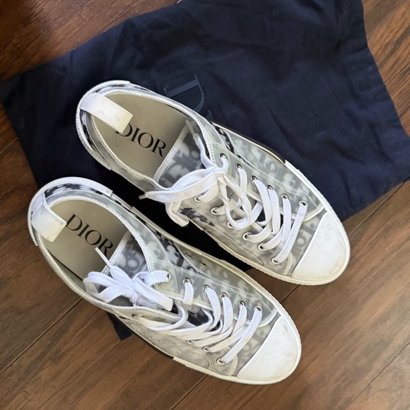 Dior Monochrome Lace-Up Sneakers - Picture 7 of 8
